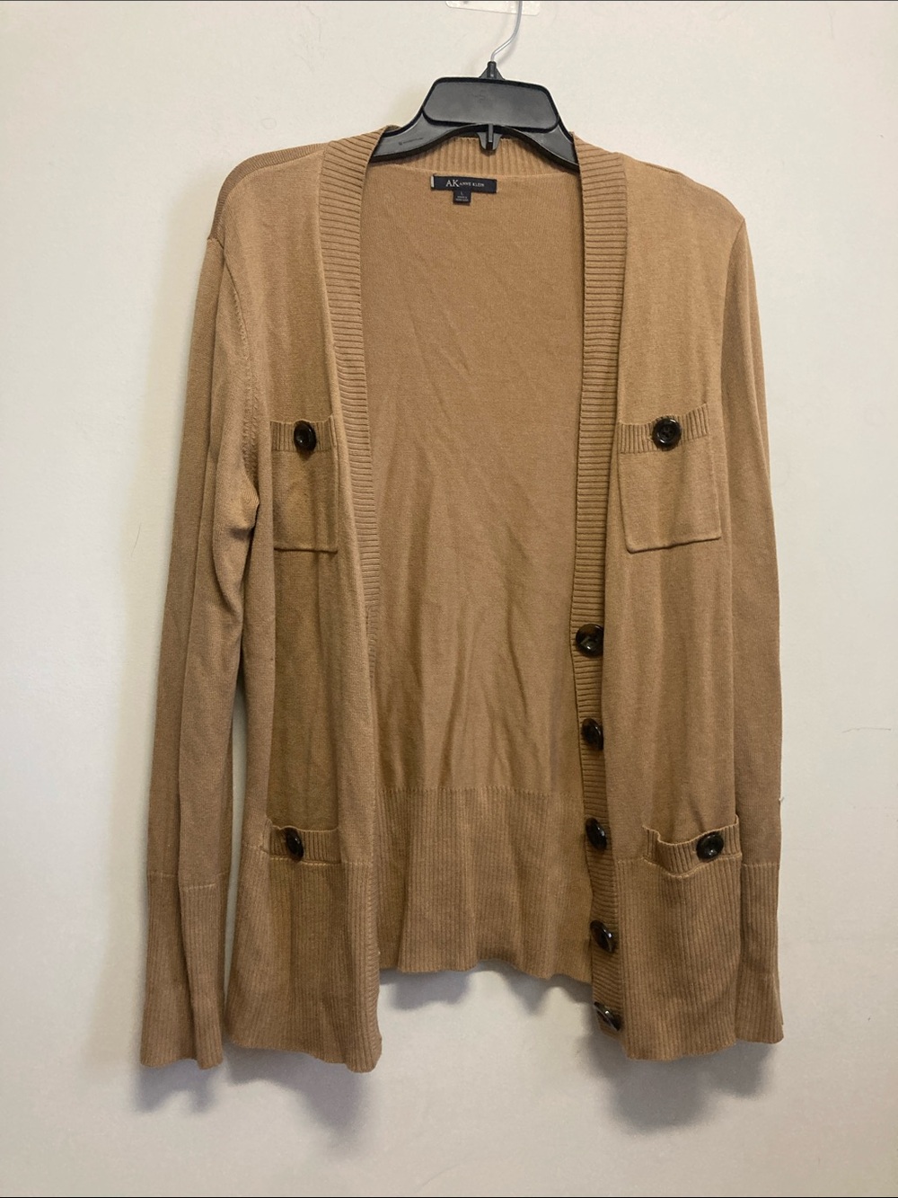 AK ANNE KLEIN /Camel Button-Front Women’s Cardigan